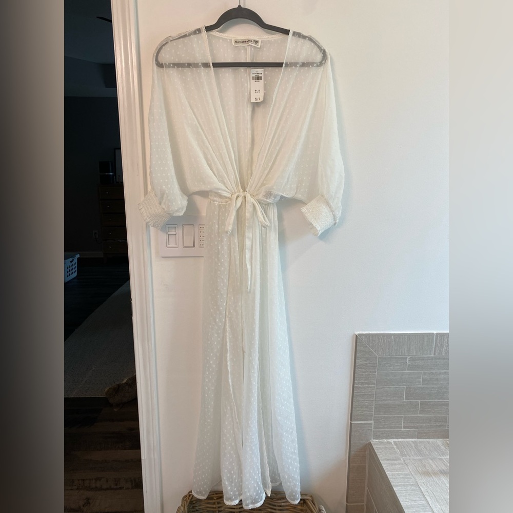 Abercrombie & Fitch Kimono Cover Up